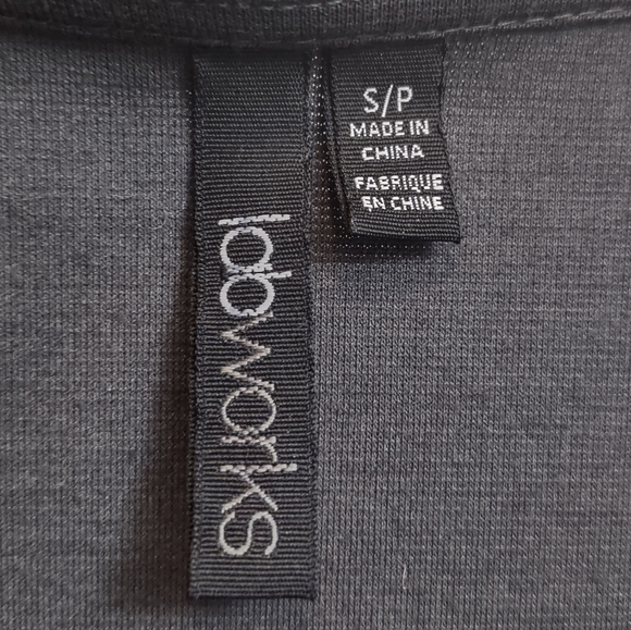 LabWorks Gray Peplum Midi Dress Size Small - Picture 4 of 5